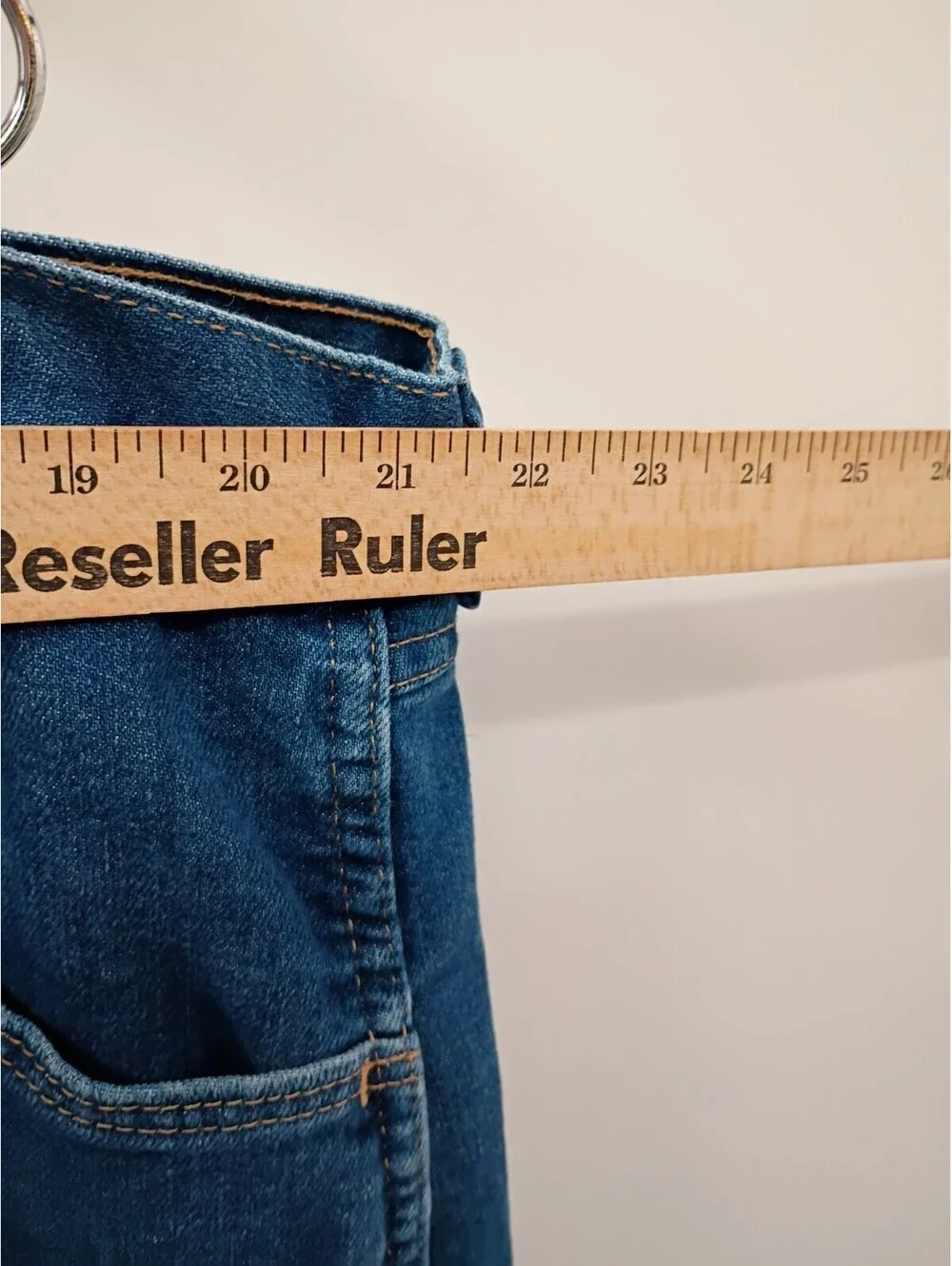 Wrangler Jeans Mens Size 44x29 Blue Denim Straight Fit Outdoor Work Wear Casual